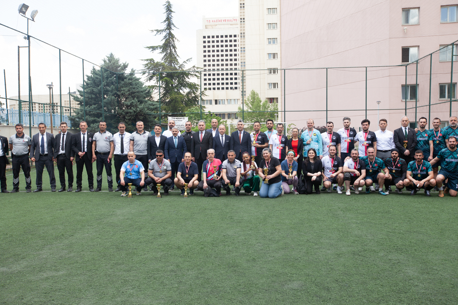 Sosyal Güvenlik Haftası Futbol ve Masa Tenisi Turnuvaları Ödül Töreni Düzenlendi